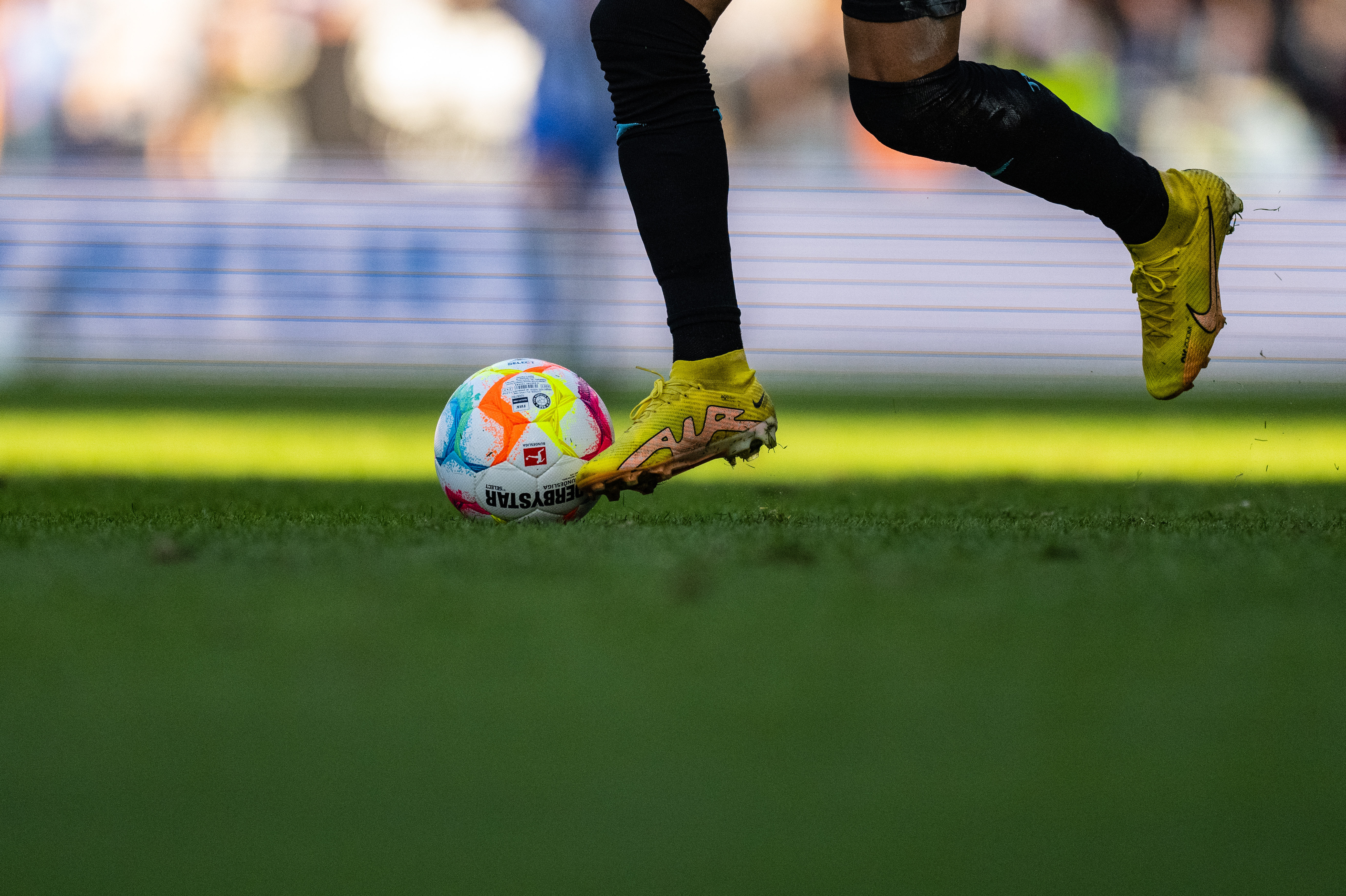 Angelino of TSG Hoffenheim runs during the Bundesliga match between Hertha BSC and TSG Hoffenheim at Olympiastadion on October 02, 2022 in Berlin, Germany.